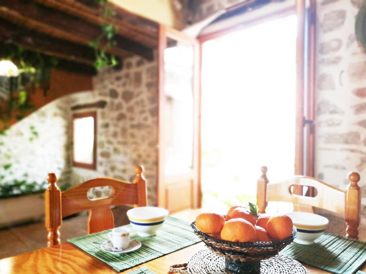 Buhardilla Rustica En La Vall De Gallinera Apart otel Patró Dış mekan fotoğraf